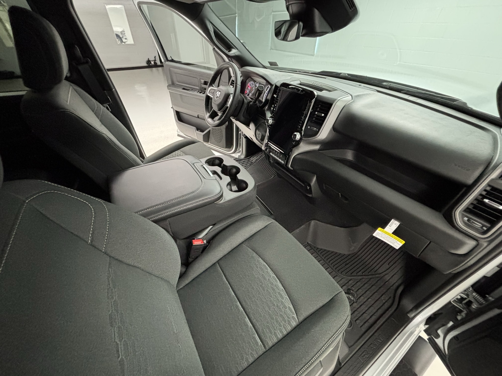 2026 RAM 2500 Tradesman - Photo 28
