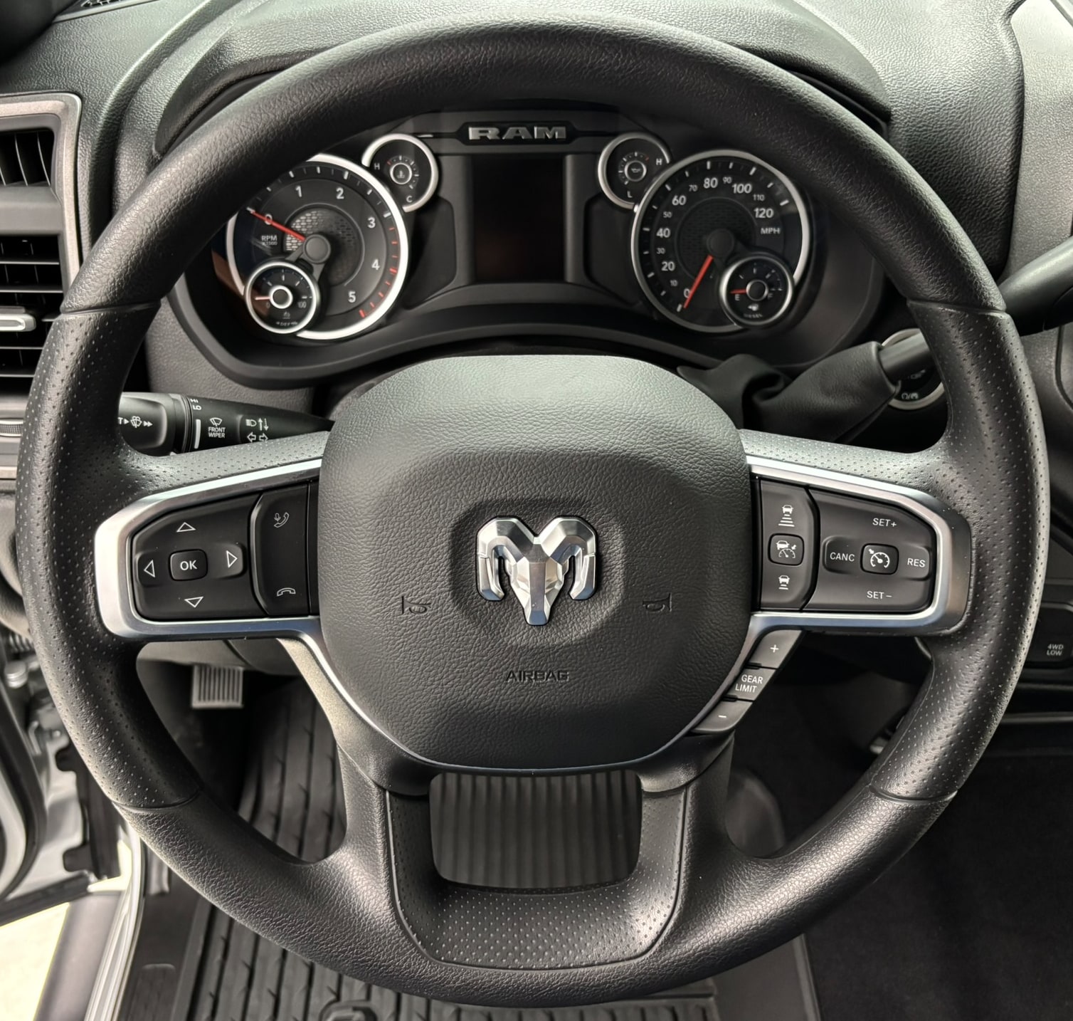 2026 RAM 2500 Tradesman - Photo 37