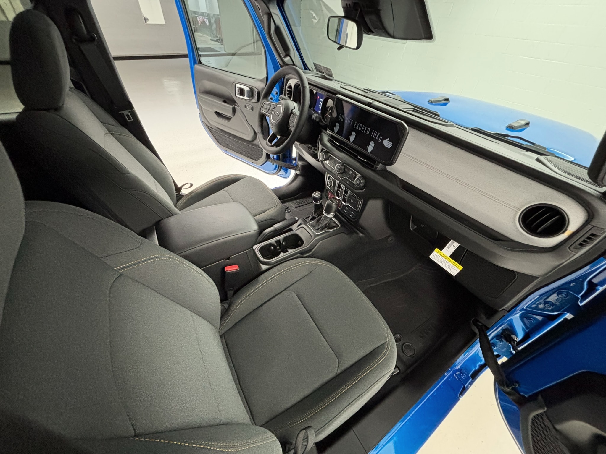 2026 Jeep Wrangler 4-Door Willys - Photo 21