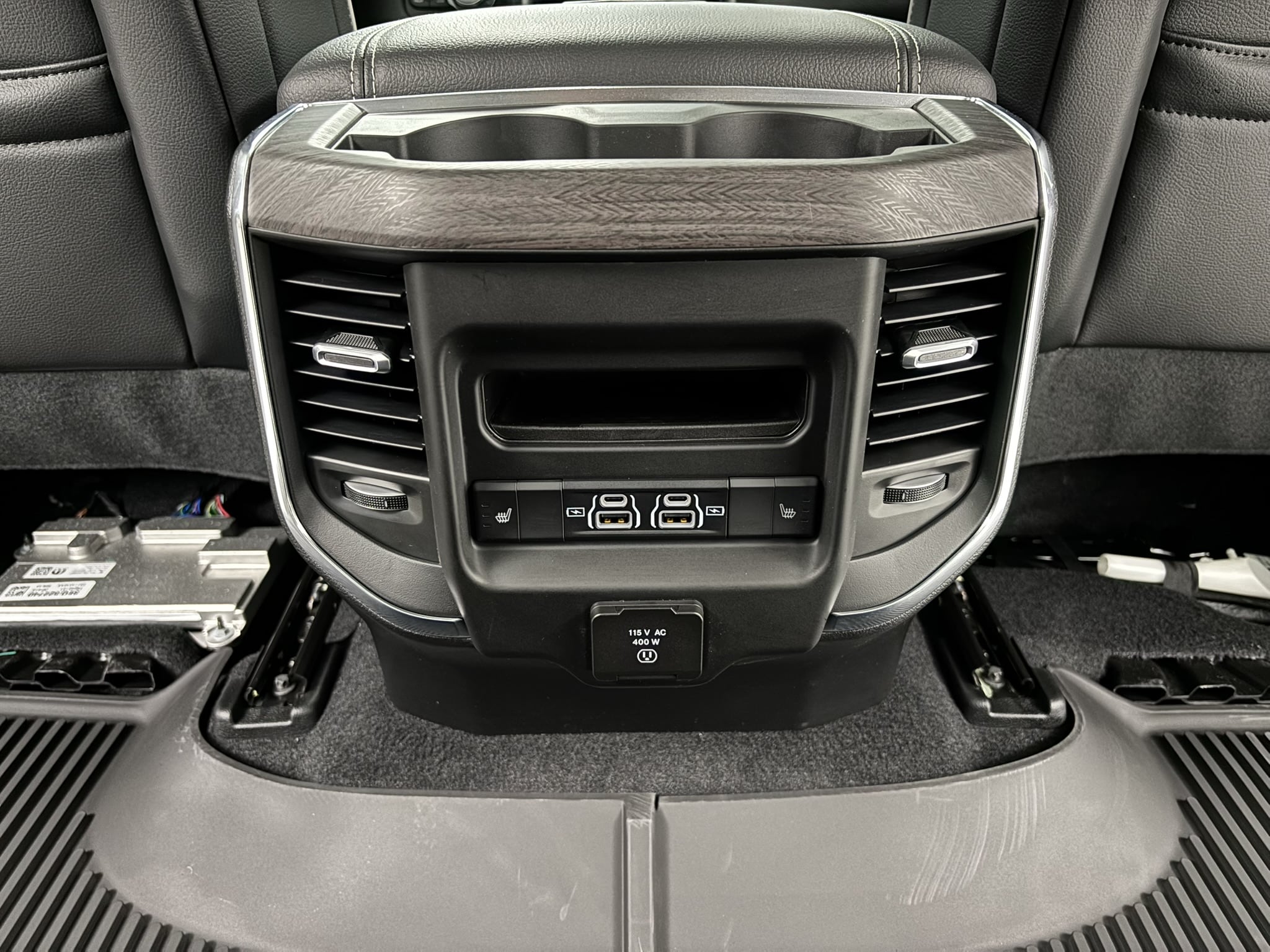 2026 RAM 1500 Laramie - Photo 63