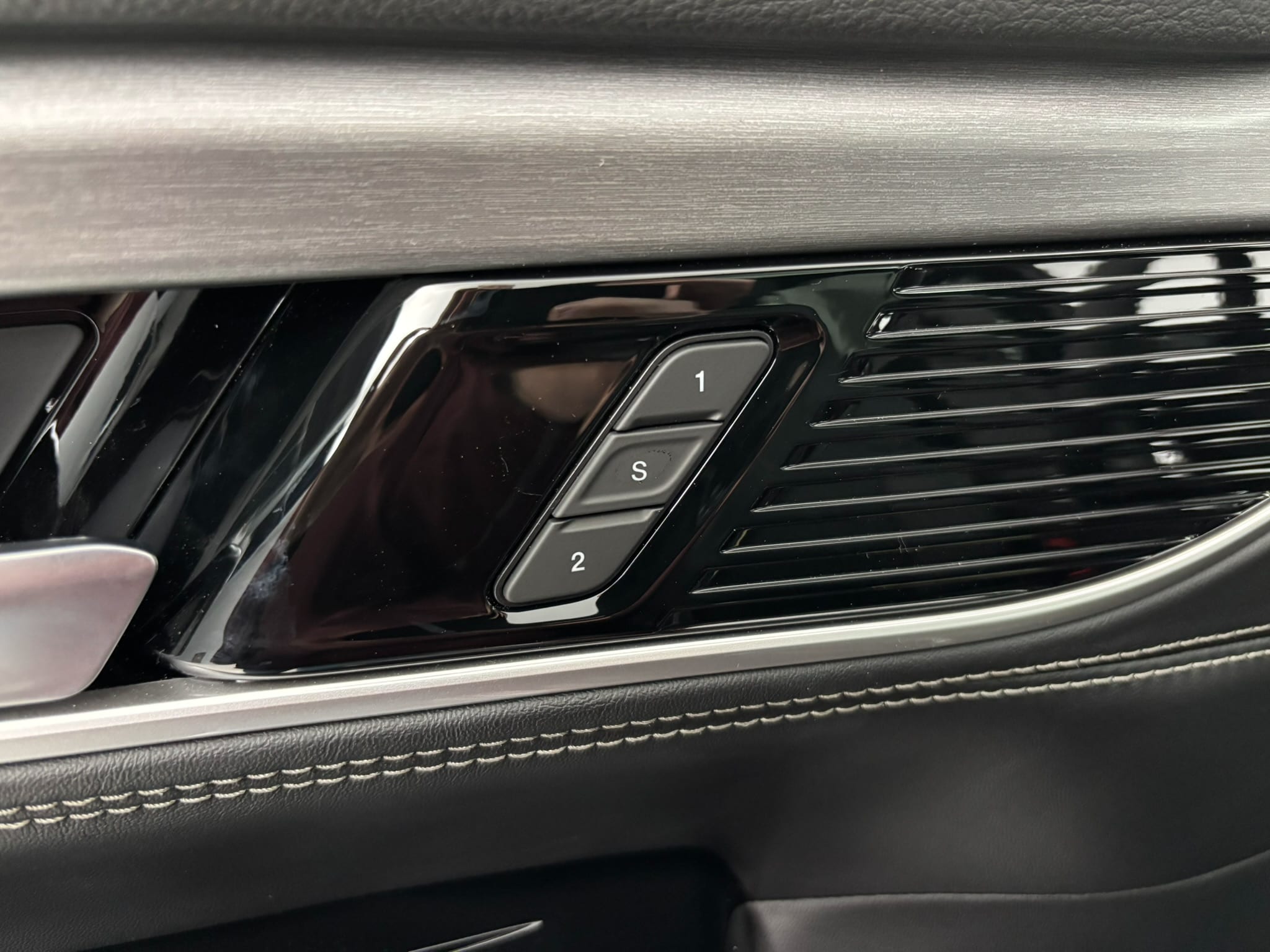 2026 Jeep Grand Wagoneer L Limited Reserve - Photo 44