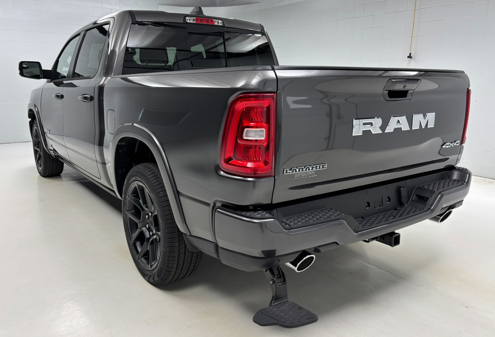 2026 RAM 1500 Laramie - Photo 15