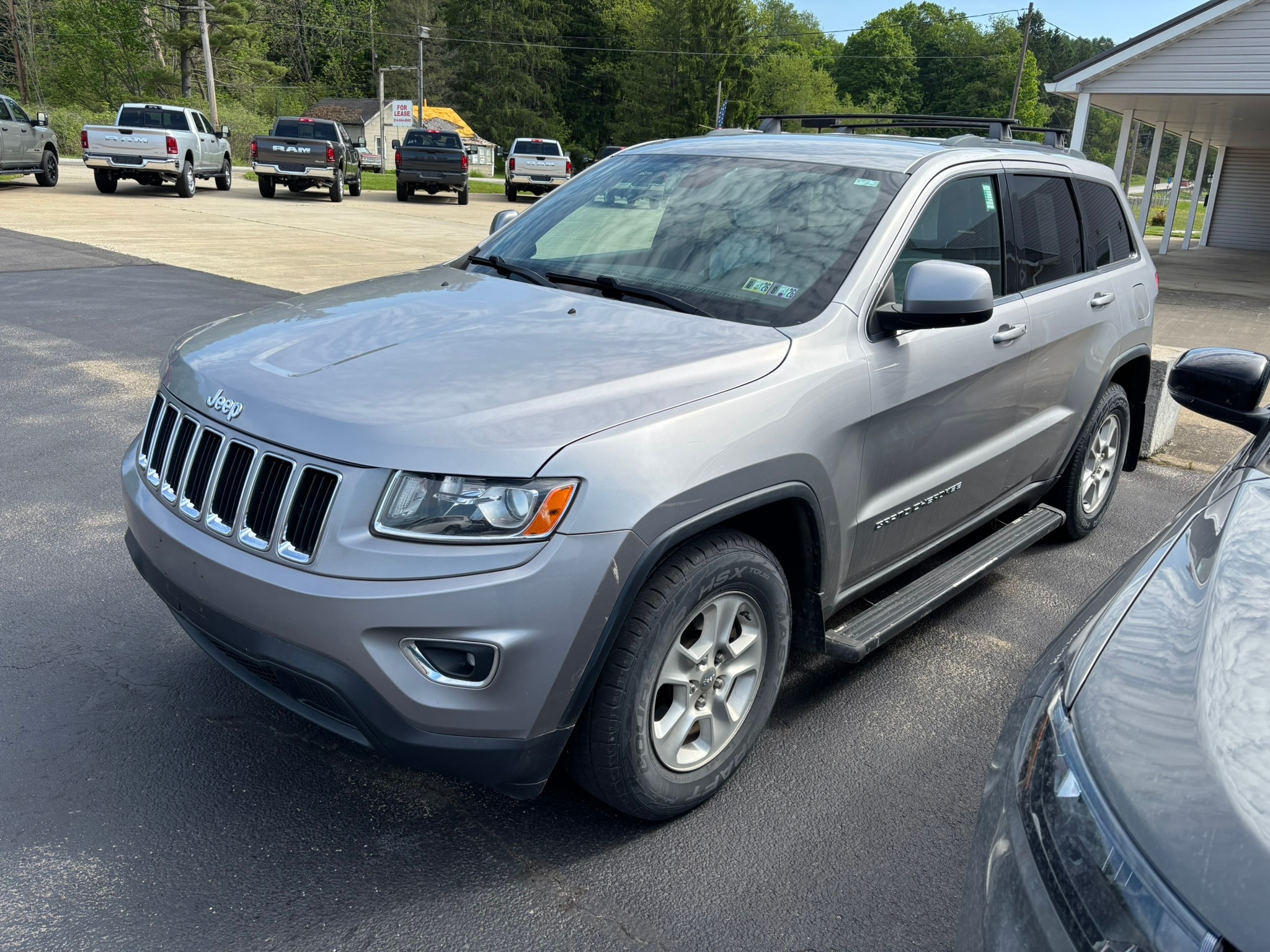 2014 Jeep Grand Cherokee Laredo 4WD's photo