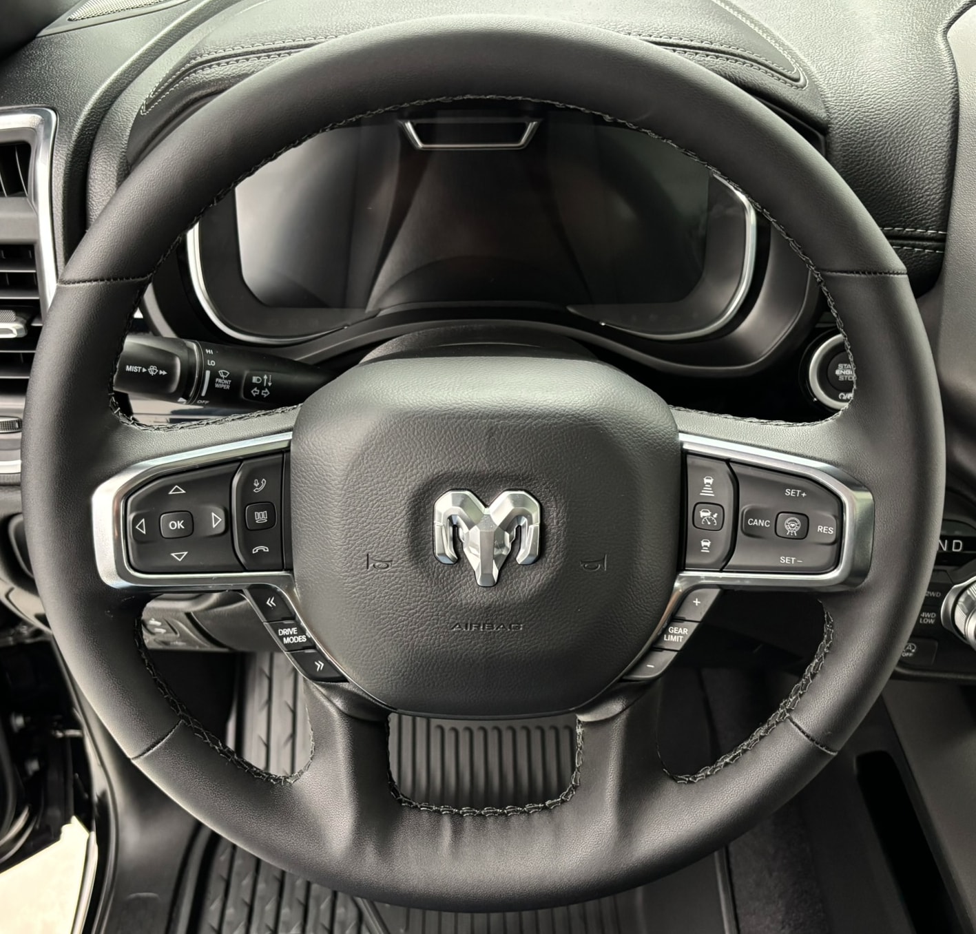 2026 RAM 1500 Laramie - Photo 39