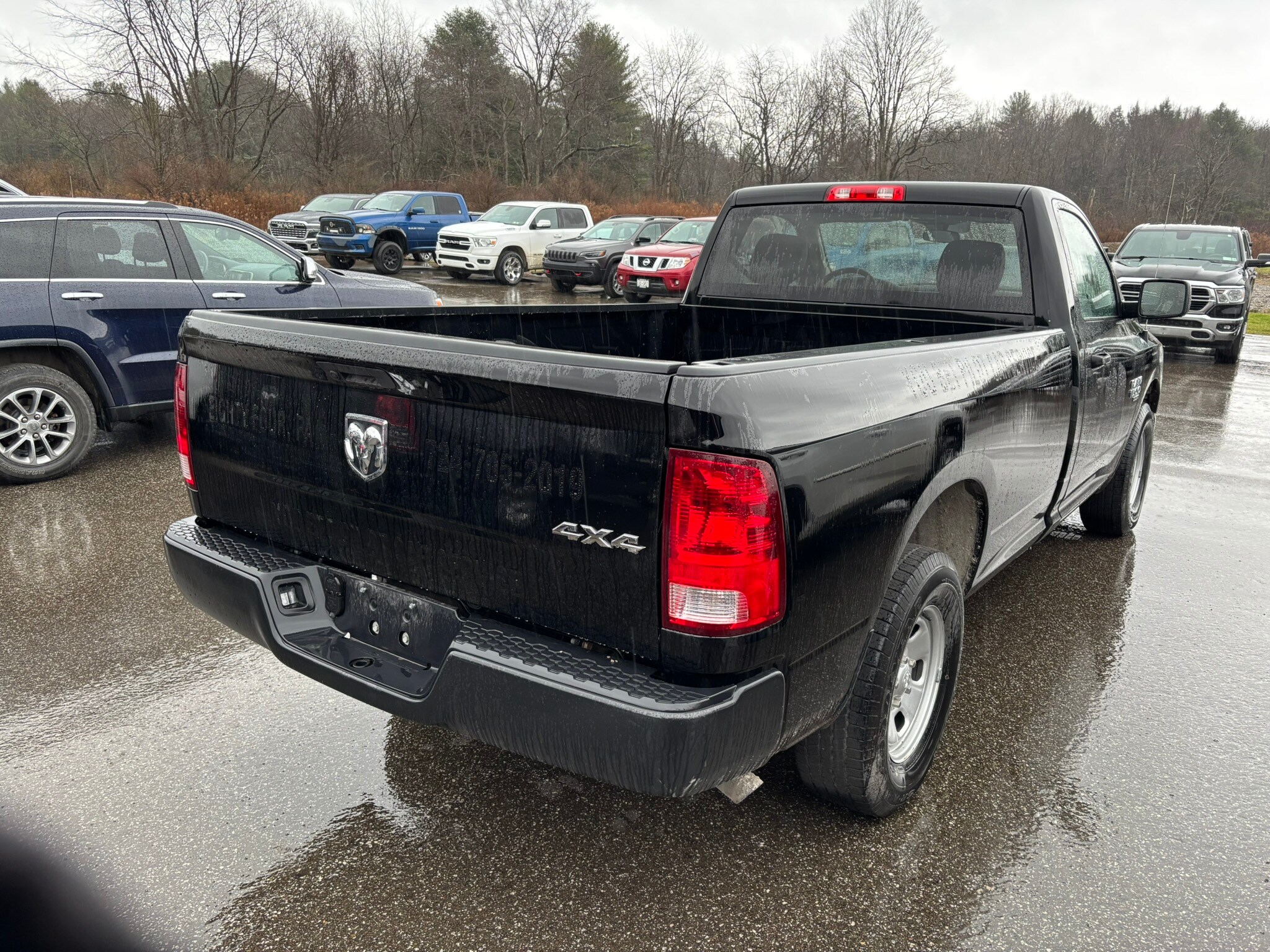 2023 Ram 1500 Classic Tradesman photo 4