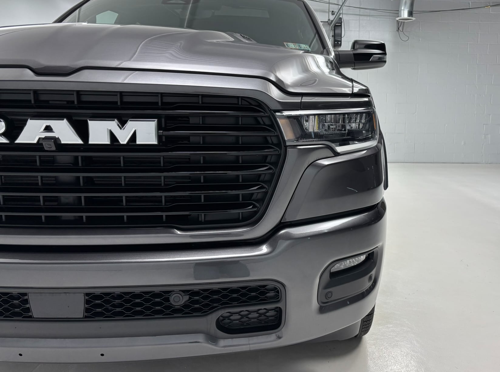 2026 RAM 1500 Laramie - Photo 10