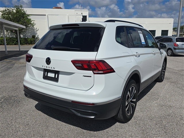 2022 Volkswagen Tiguan S photo 4