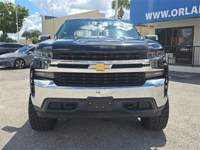 2020 Chevrolet Silverado 1500 LT photo 2