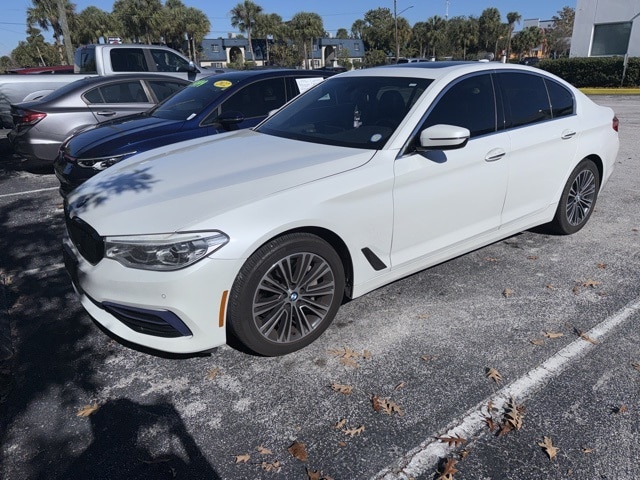 2017 BMW 5 Series 540i's photo