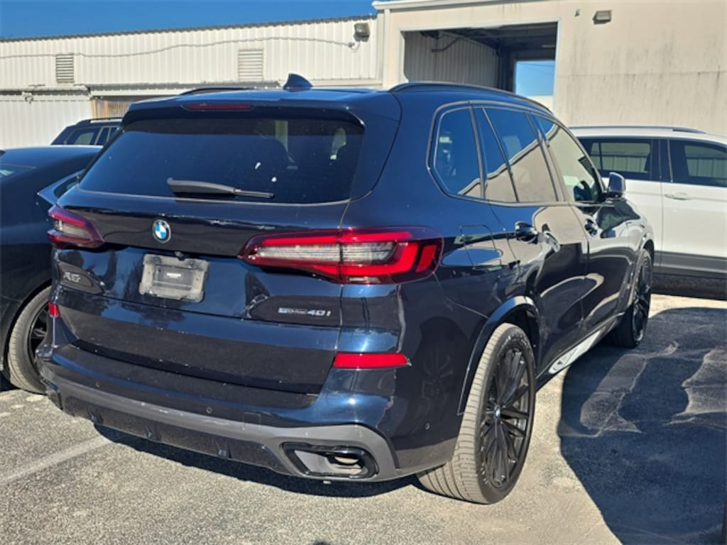 Used 2021 BMW X5 sDrive40i SUV