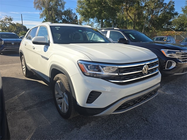 2023 Volkswagen Atlas Cross Sport SE w/Tech's photo