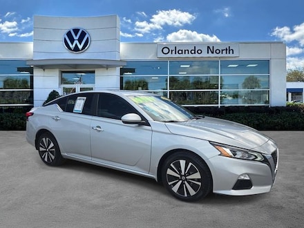 2022 Nissan Altima 2.5 SV Sedan