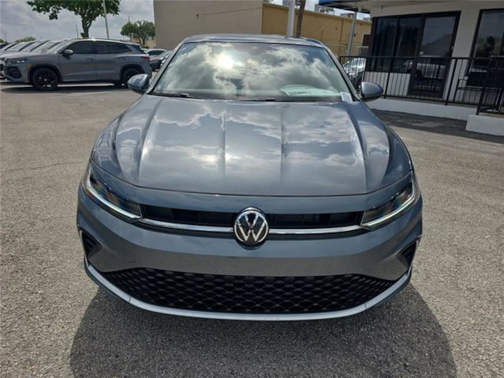 New 2026 Volkswagen Jetta 1.5T SE Sedan