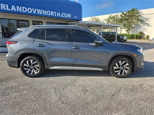 2026 Volkswagen Tiguan S photo 3