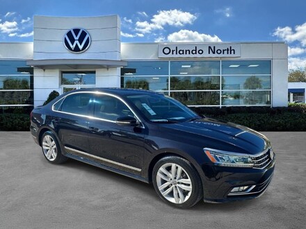 2018 Volkswagen Passat 2.0T SE w/Technology Sedan