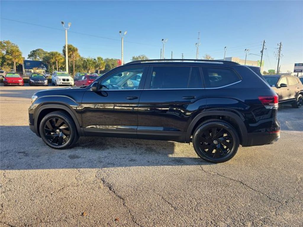 New 2026 Volkswagen Atlas 2.0T SE w/Technology SUV