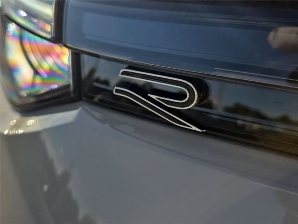 New 2026 Volkswagen Tiguan 2.0T SE R-Line Black SUV