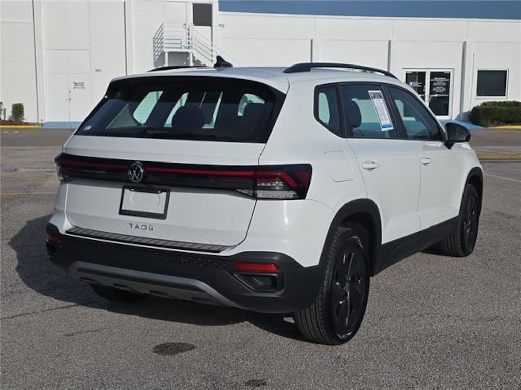 Used 2026 Volkswagen Taos 1.5T S SUV