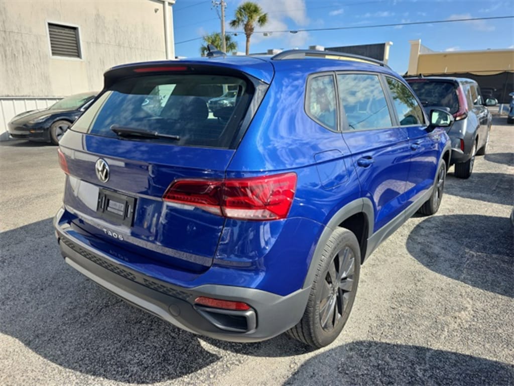 Used 2024 Volkswagen Taos 1.5T S SUV