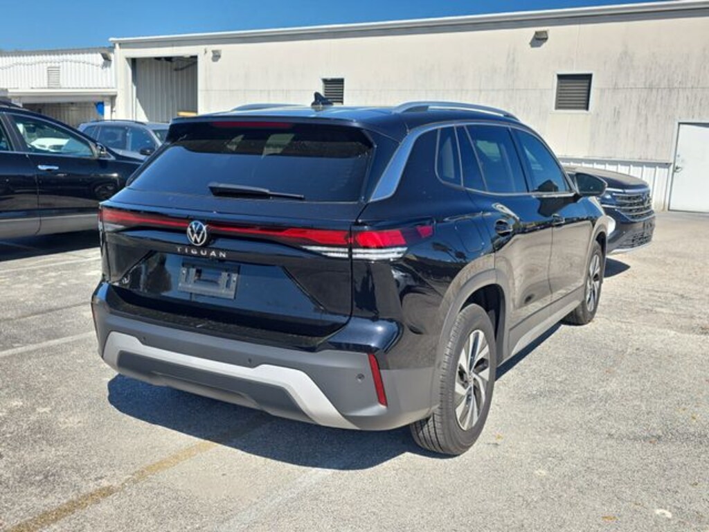 Used 2025 Volkswagen Tiguan 2.0T S SUV