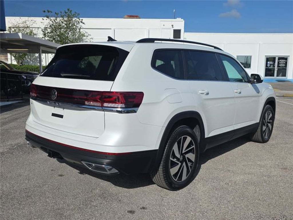 New 2026 Volkswagen Atlas 2.0T SE w/Technology SUV
