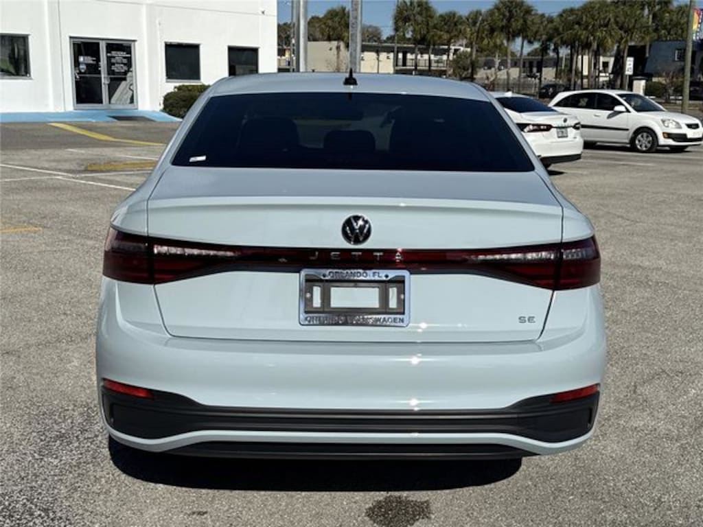 New 2026 Volkswagen Jetta 1.5T SE Sedan
