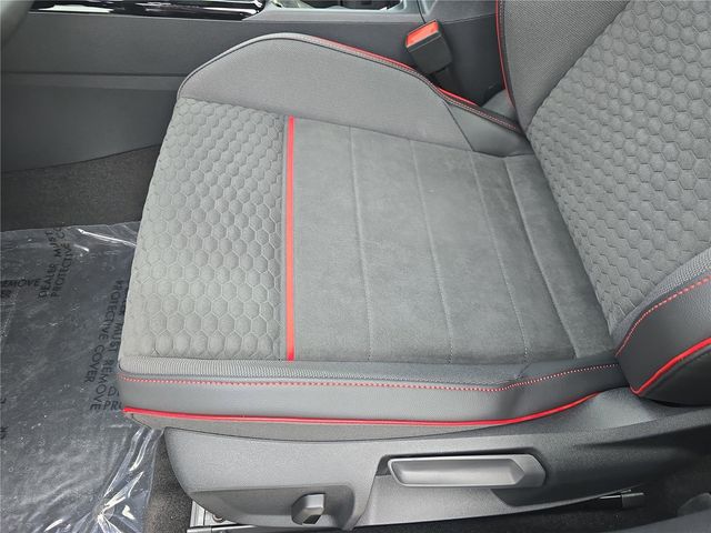 2026 Volkswagen Golf GTI SE - Photo 15