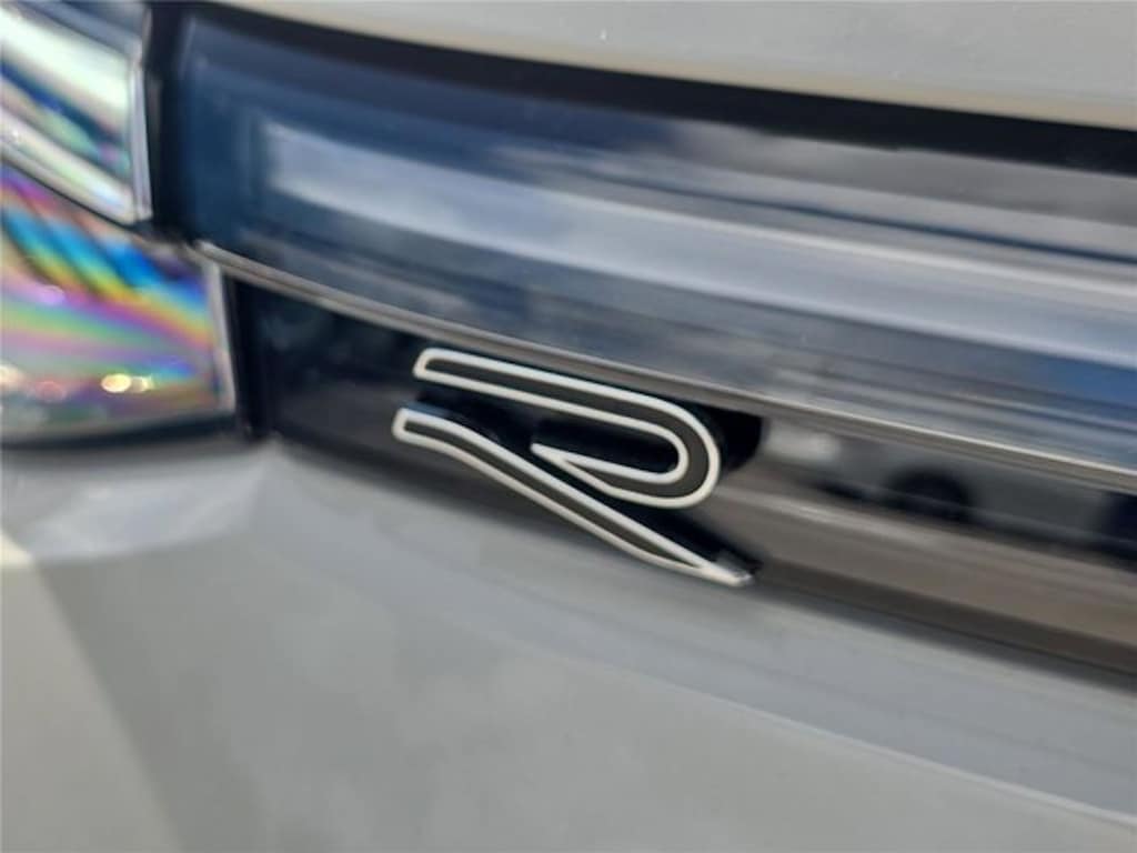 New 2026 Volkswagen Tiguan 2.0T SEL R-Line Turbo SUV