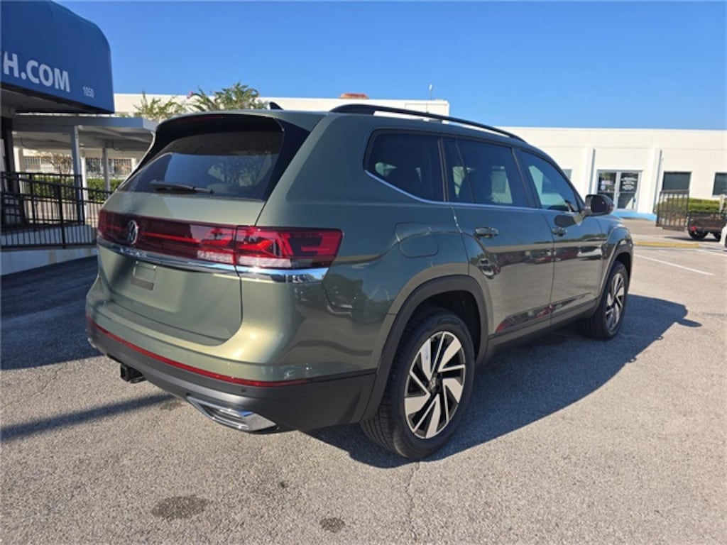 New 2026 Volkswagen Atlas 2.0T SE w/Technology SUV
