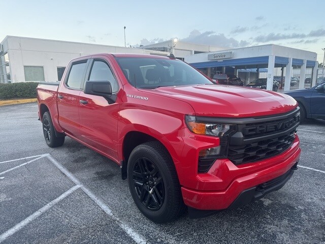 2023 Chevrolet Silverado 1500 Custom photo 4