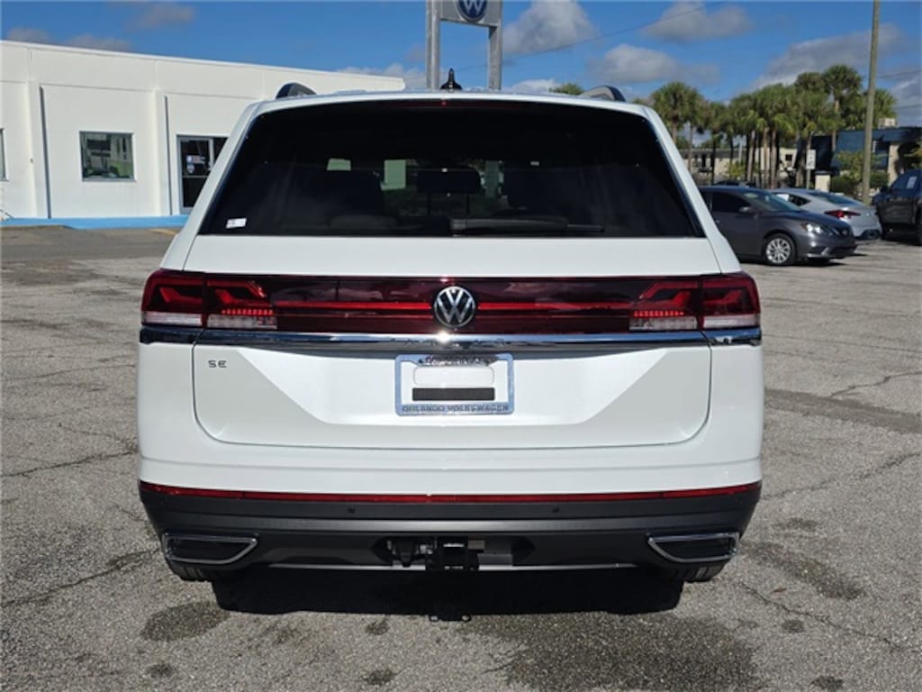 New 2026 Volkswagen Atlas 2.0T SE w/Technology SUV
