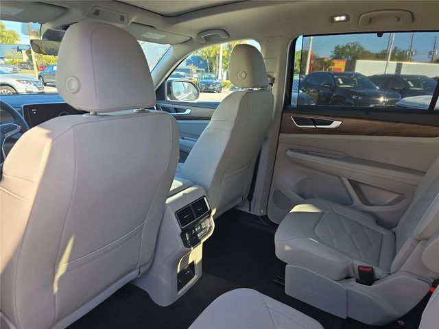 2026 Volkswagen Atlas SE w/Tech - Photo 14