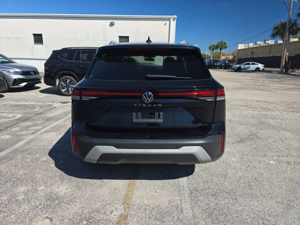 Used 2025 Volkswagen Tiguan 2.0T S SUV