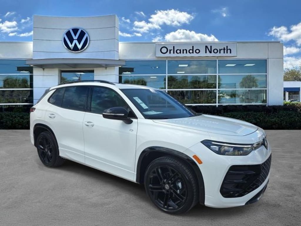New 2026 Volkswagen Tiguan 2.0T SE R-Line Black SUV