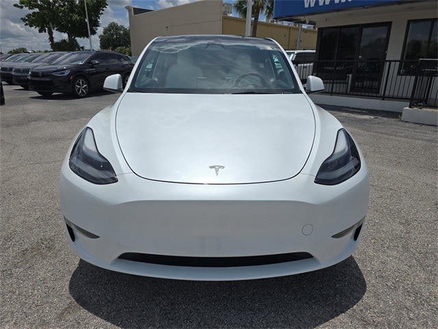 Used 2024 Tesla Model Y Long Range with VIN 7SAYGDEE7RA253504 for sale in Northfield, Minnesota