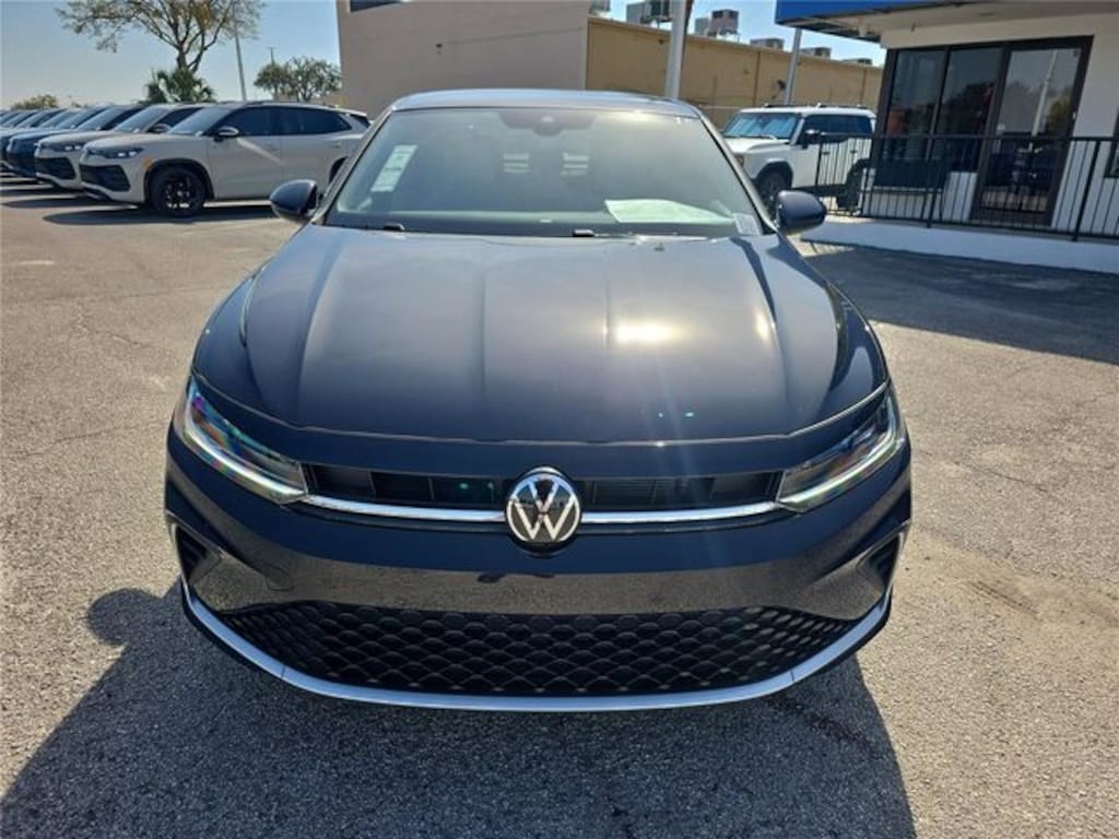 New 2026 Volkswagen Jetta 1.5T SE Sedan