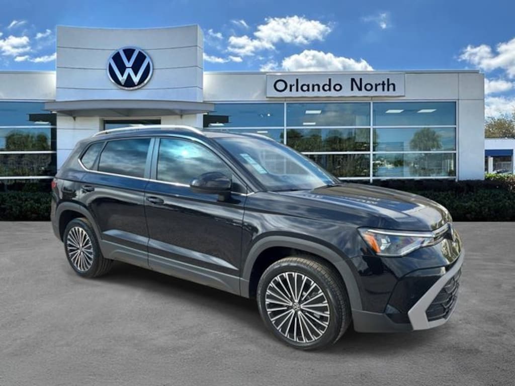 New 2026 Volkswagen Taos 1.5T SE SUV