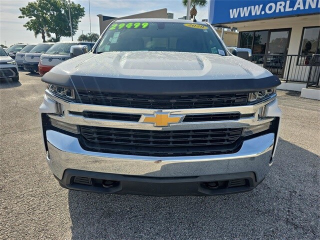 2020 Chevrolet Silverado 1500 LT photo 2