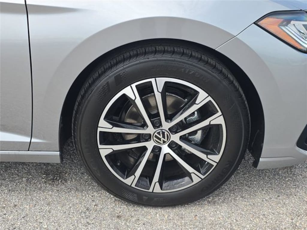 New 2026 Volkswagen Jetta 1.5T Sport Sedan
