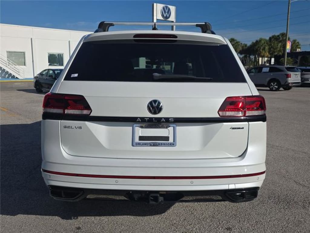 Used 2023 Volkswagen Atlas 3.6L V6 SEL R-Line SUV