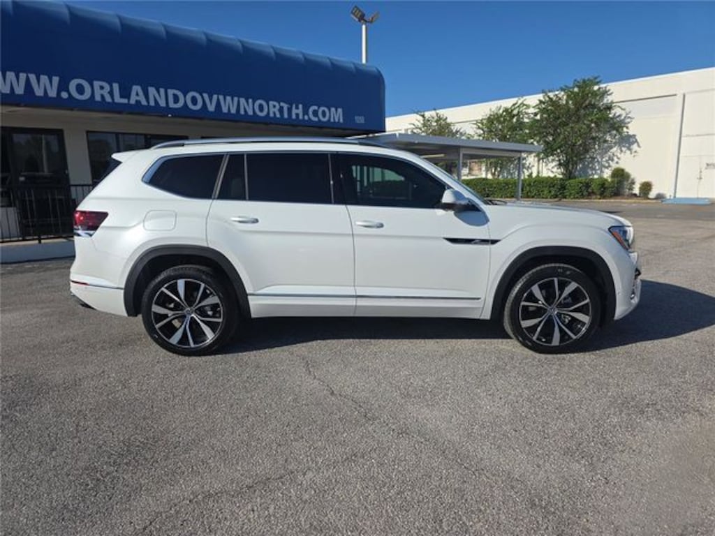 New 2026 Volkswagen Atlas 2.0T SEL Premium R-Line SUV