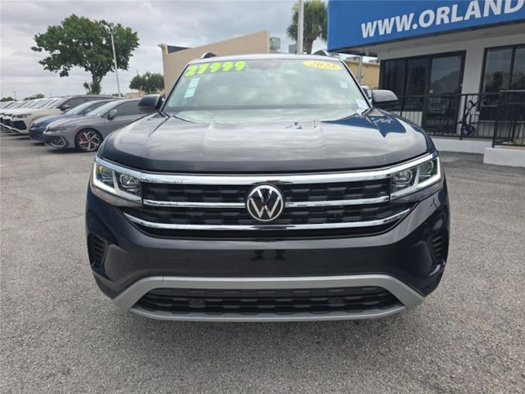 Used 2023 Volkswagen Atlas 3.6L V6 SE w/Technology SUV