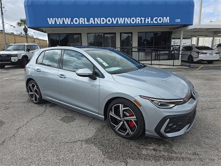 2025 Volkswagen Golf GTI 2.0T SE Hatchback
