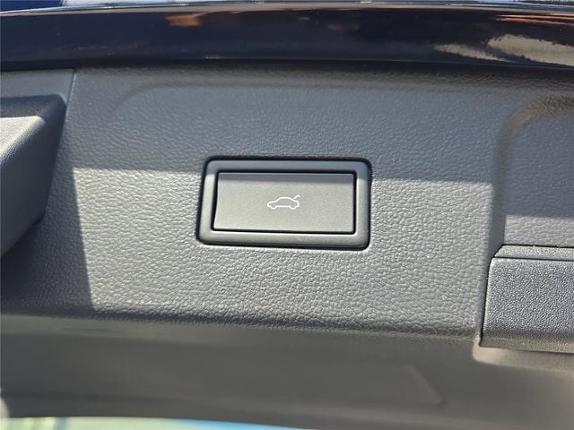 2026 Volkswagen Atlas SE w/Tech - Photo 26