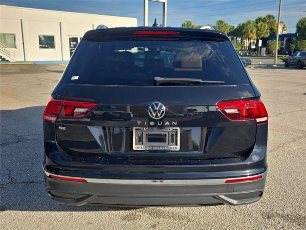 Used 2024 Volkswagen Tiguan 2.0T SE SUV