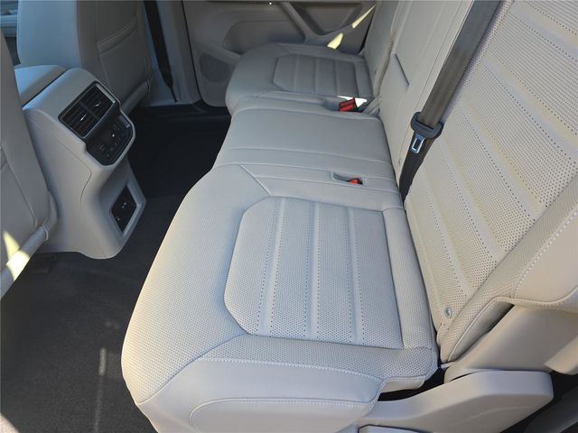 2026 Volkswagen Atlas SEL - Photo 13
