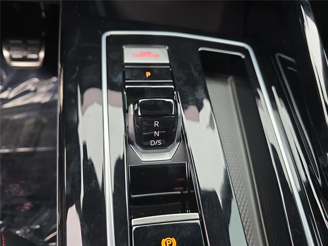 2026 Volkswagen Golf GTI SE - Photo 18