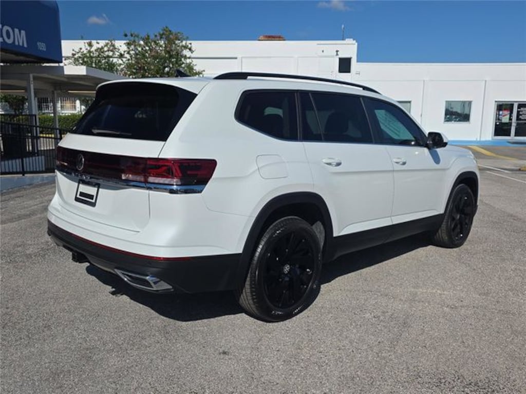 New 2026 Volkswagen Atlas 2.0T SE w/Technology SUV