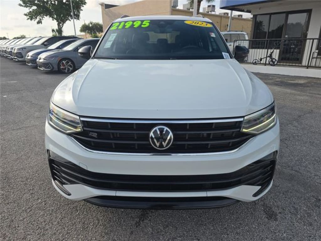 Used 2023 Volkswagen Tiguan 2.0T SE R-Line Black SUV