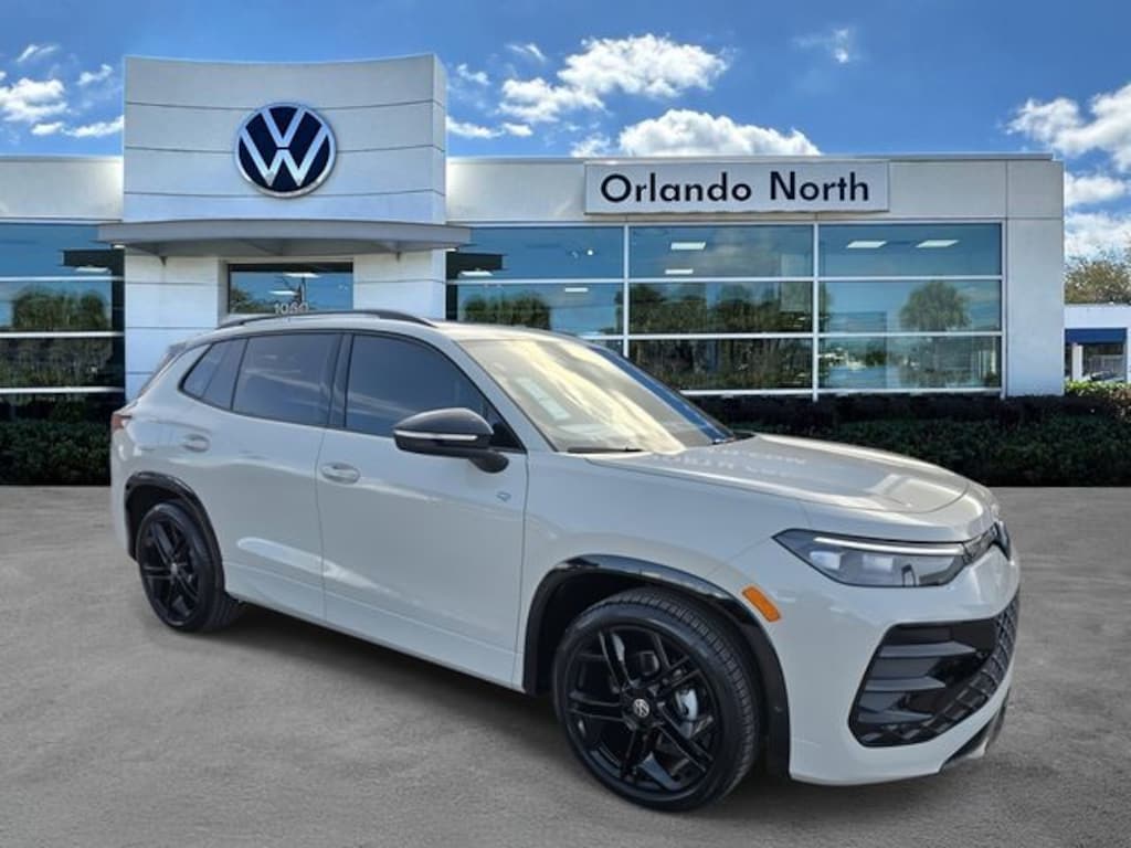 New 2026 Volkswagen Tiguan 2.0T SE R-Line Black SUV